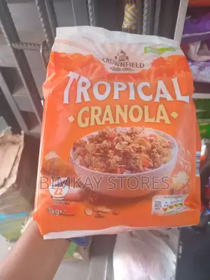 Crownfield Tropical Granola 1kg