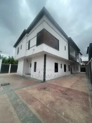 4bdrm Duplex in Bodija for sale
