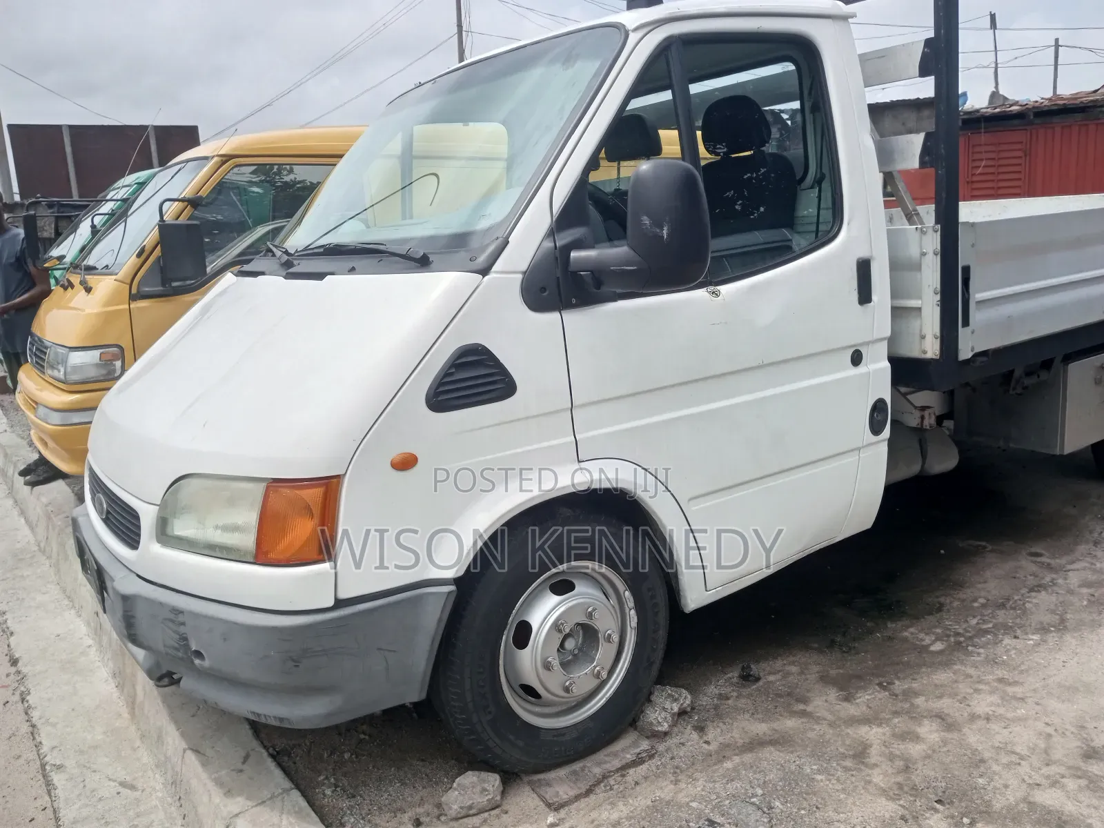 Ford Transit 2000 White