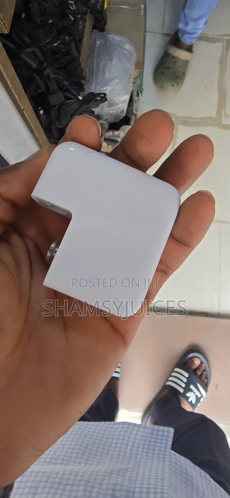 Apple Macbook Charger 30watts Typec