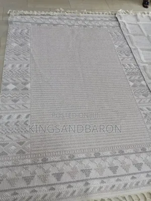 5x7fts Cream/Beige Mat Turkey Center Rug (5×7fts)