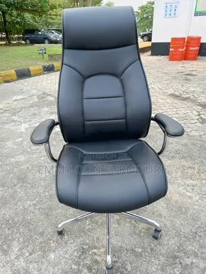 Executive Swivel Office Chair