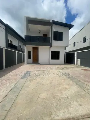 4bdrm Duplex in Bodija for sale