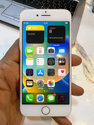 Apple iPhone 8 64 GB Gold