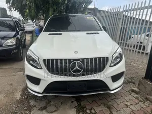 Mercedes-Benz GLE-Class 2016 White