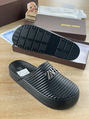 Zara Men's Rubber Half Shoe