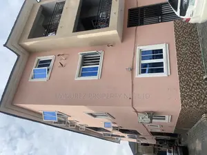 3bdrm Apartment in Osapa London for rent
