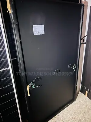 450w Longi All Black Solar Panel