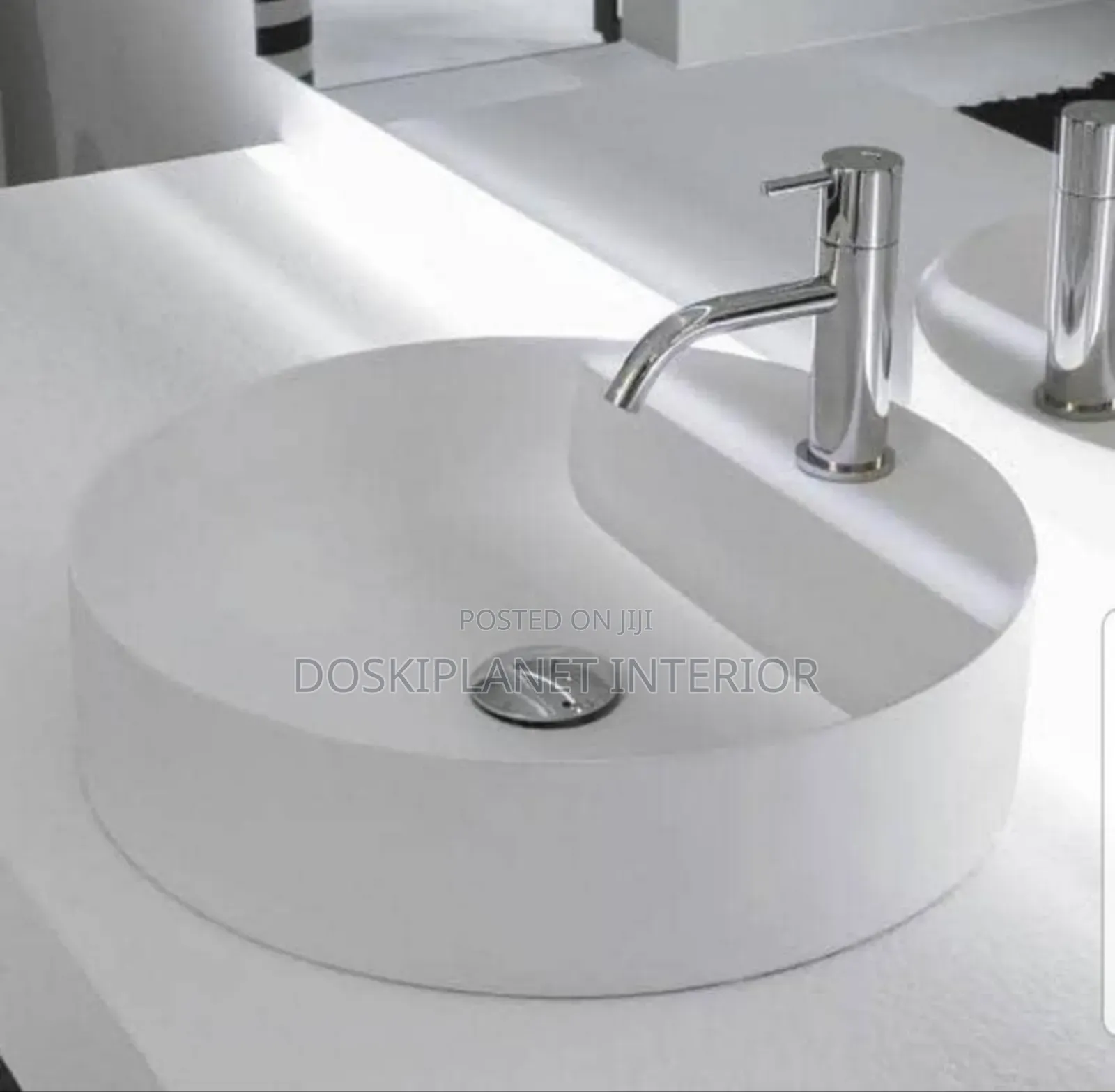 India Tanker Top Wash Hand Basin