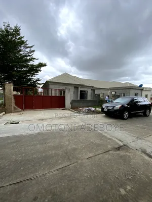 Photo - 3bdrm Bungalow in Forte Royal Estate, Lugbe District for sale