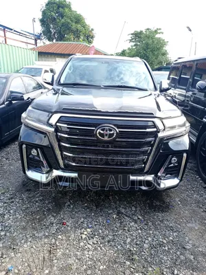 Toyota Land Cruiser 4.5 V8 GXR 2011 Black