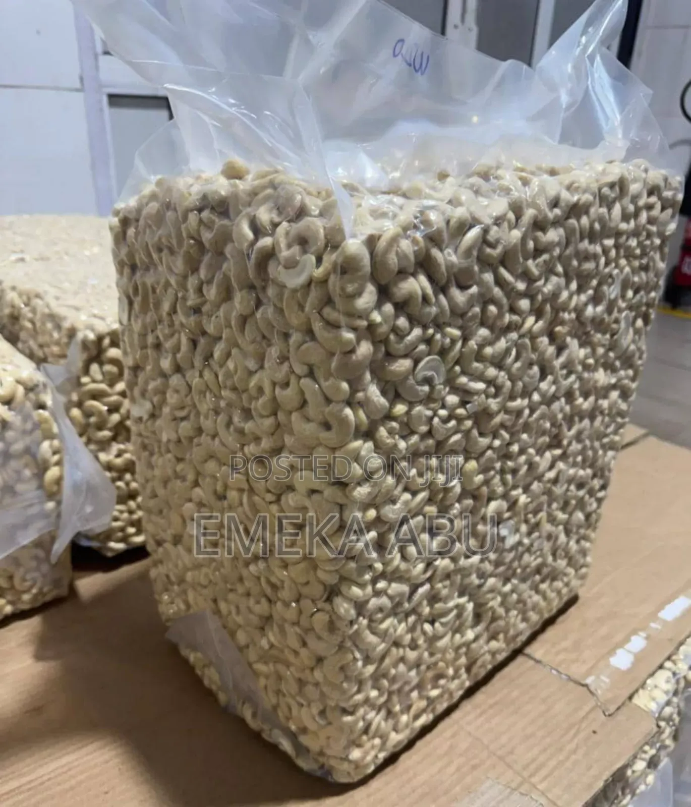 W320 Processed White Cashew Nut