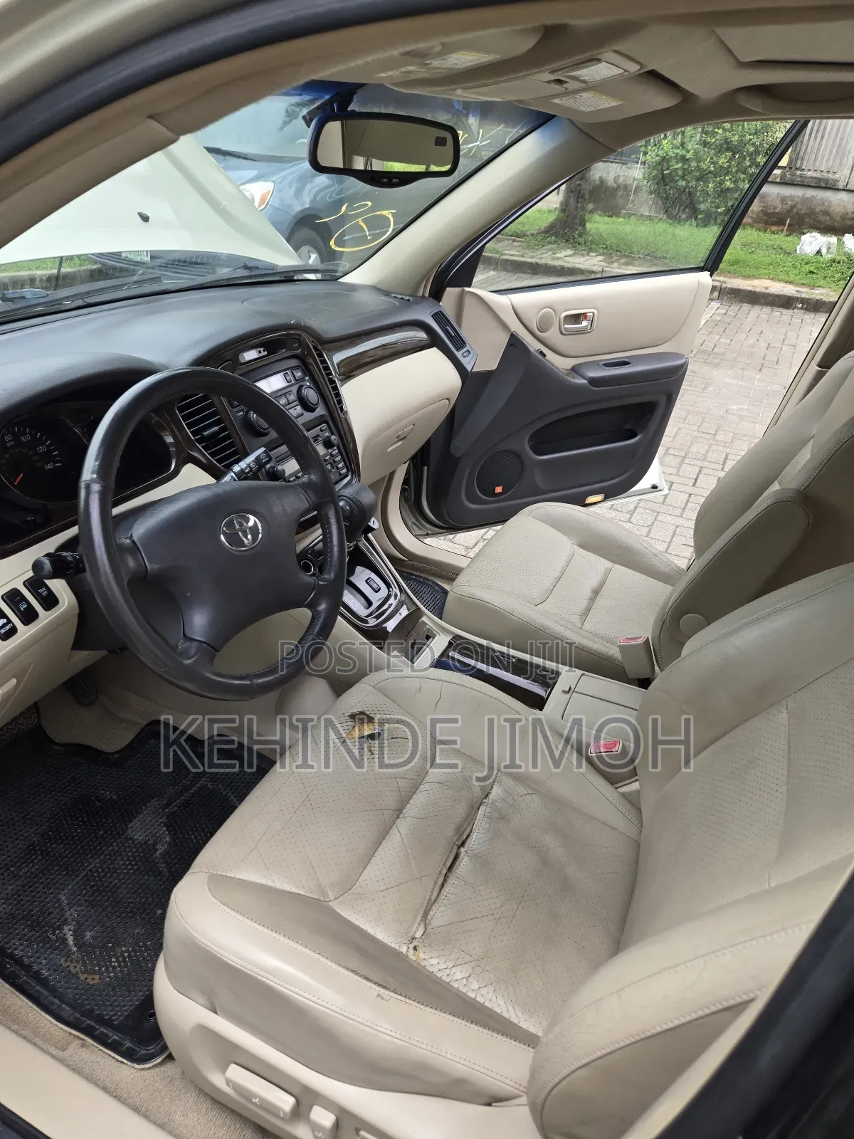 Toyota Highlander V6 AWD 2003 Gold