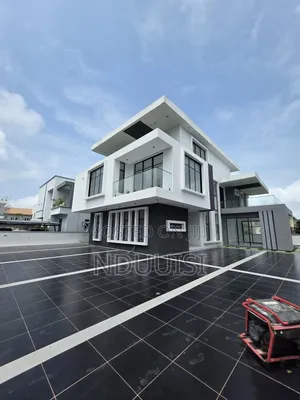 5bdrm Duplex in Lakeview Phase 2, Chevron for sale
