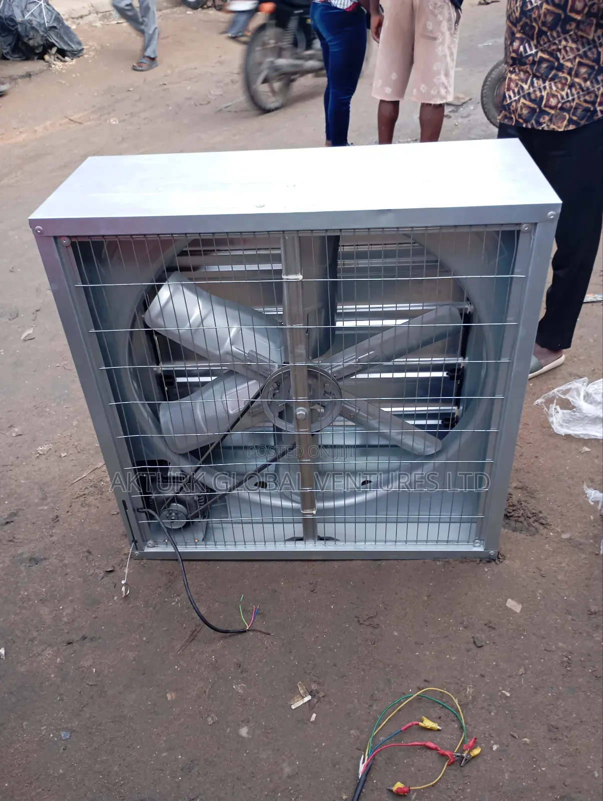 Poultry Fan 30