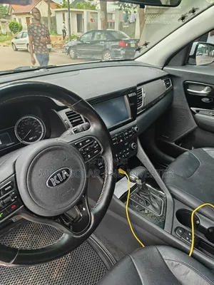 Kia Niro 2017 White