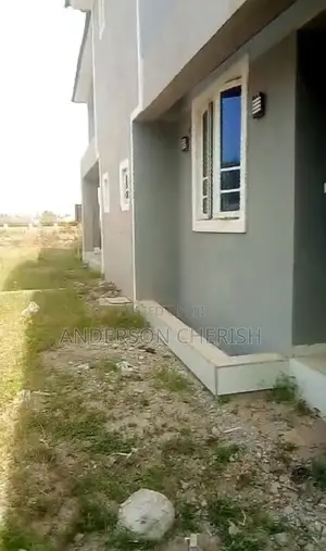 4bdrm Duplex in By Citec, Life Camp for sale