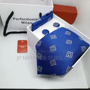 Quality Italian Men's Tie .