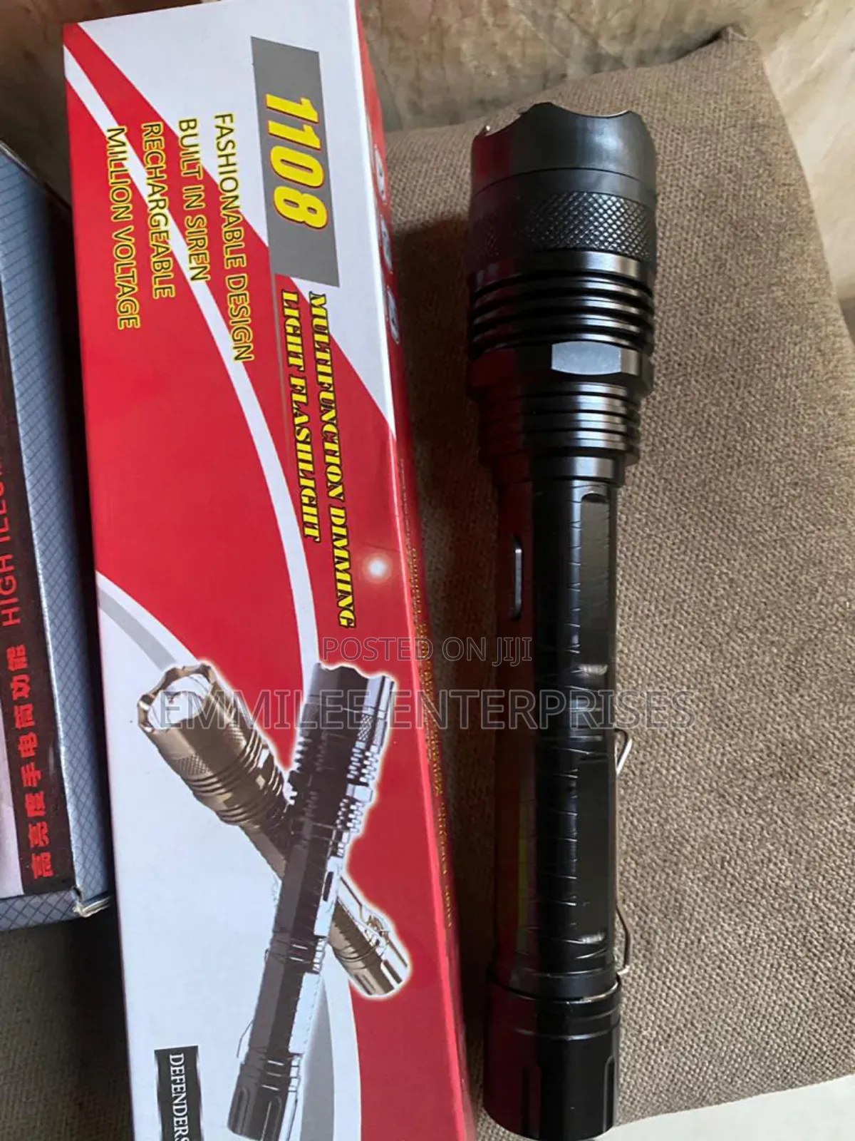 1108 Stun Flashlight