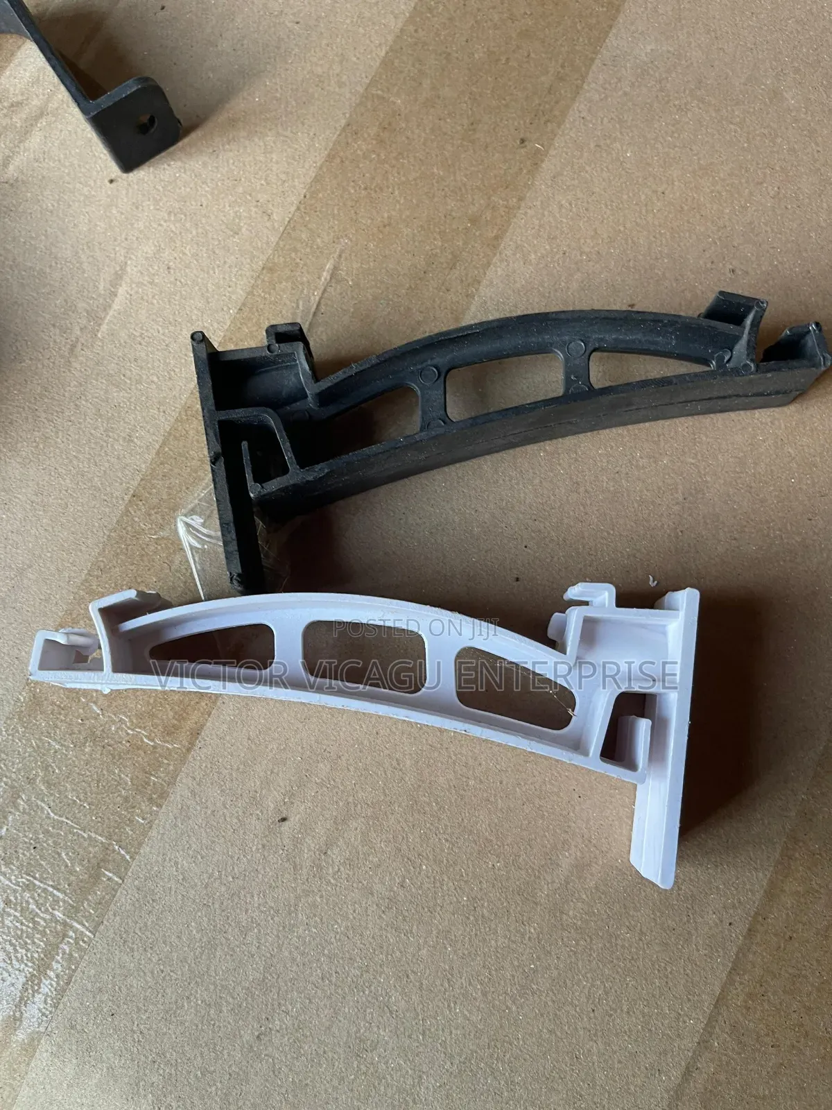 Roof Gutter Hanger
