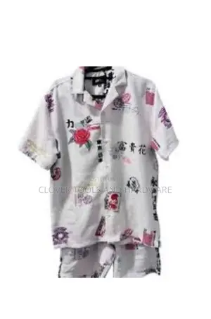 Malibu Beach Club Men's Shirt Small Cream Tropical