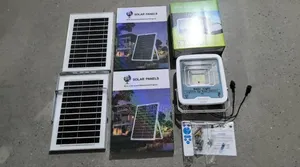 Photo - 200w Solar Flood Light With 30w Panel