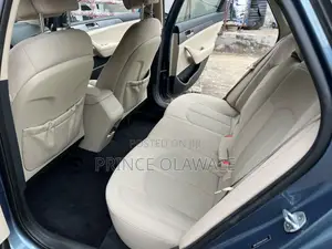 Hyundai Sonata Base Sedan FWD (2.4L 4cyl 6A) 2016 Blue