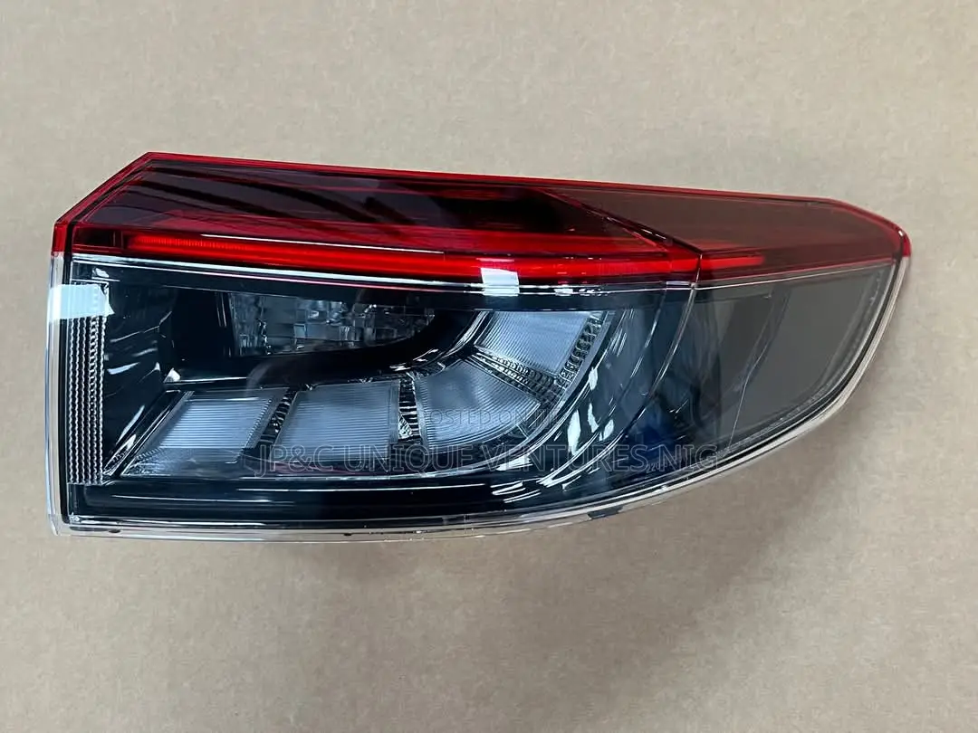 Back Light 2024 HRV