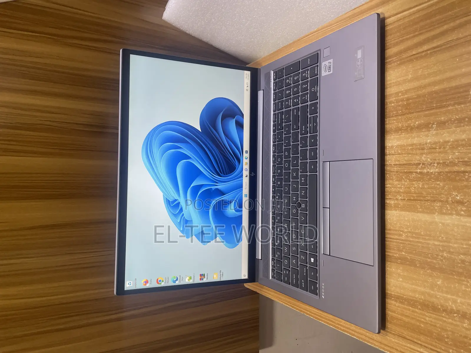 Laptop HP ZBook Firefly 15 G7 16GB Intel Core I7 SSD 512GB