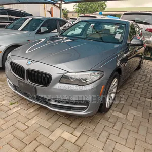Photo - BMW 535i 2015 Gray