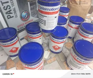International Interthane 990 (White) a/B