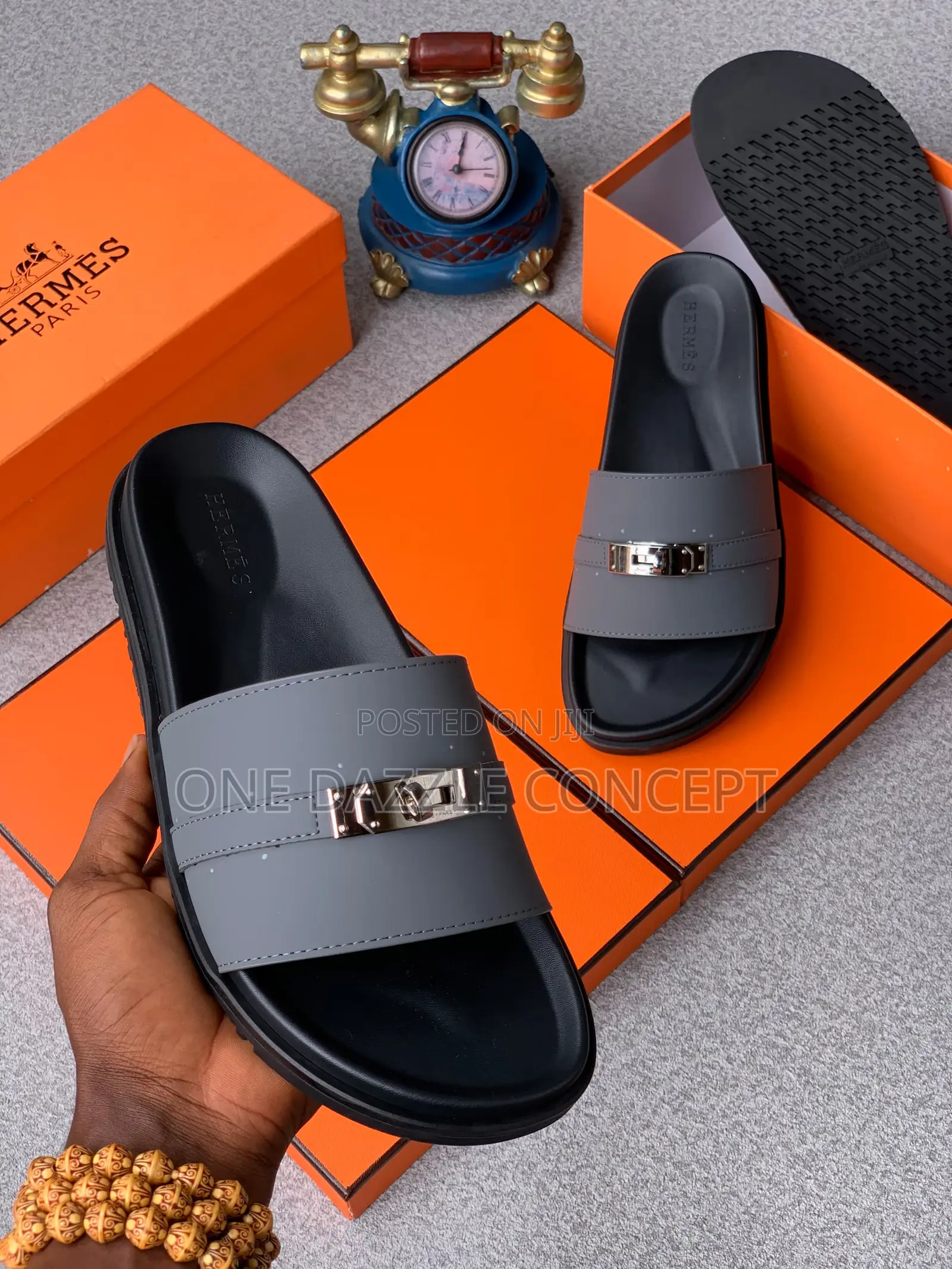 Hermes Interlocking
