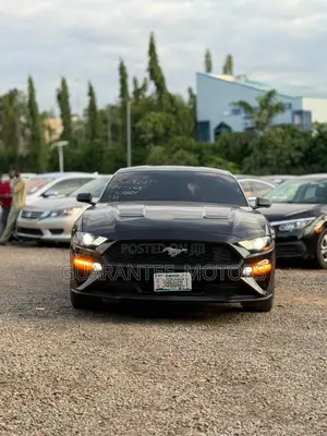 Photo - Ford Mustang 2019 Black