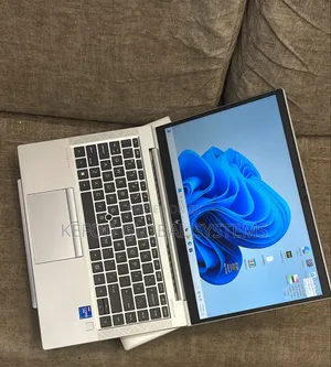 Laptop HP EliteBook 840 G8 16GB Intel Core I7 SSD 512GB