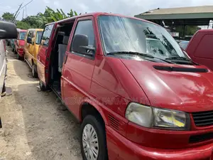 Volkswagen Transporter 2005 Red