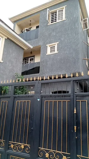 2bdrm Block of Flats in Ogo-Oluwa for rent