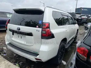 Toyota Land Cruiser Prado 4.0 Petrol TX 2022 White