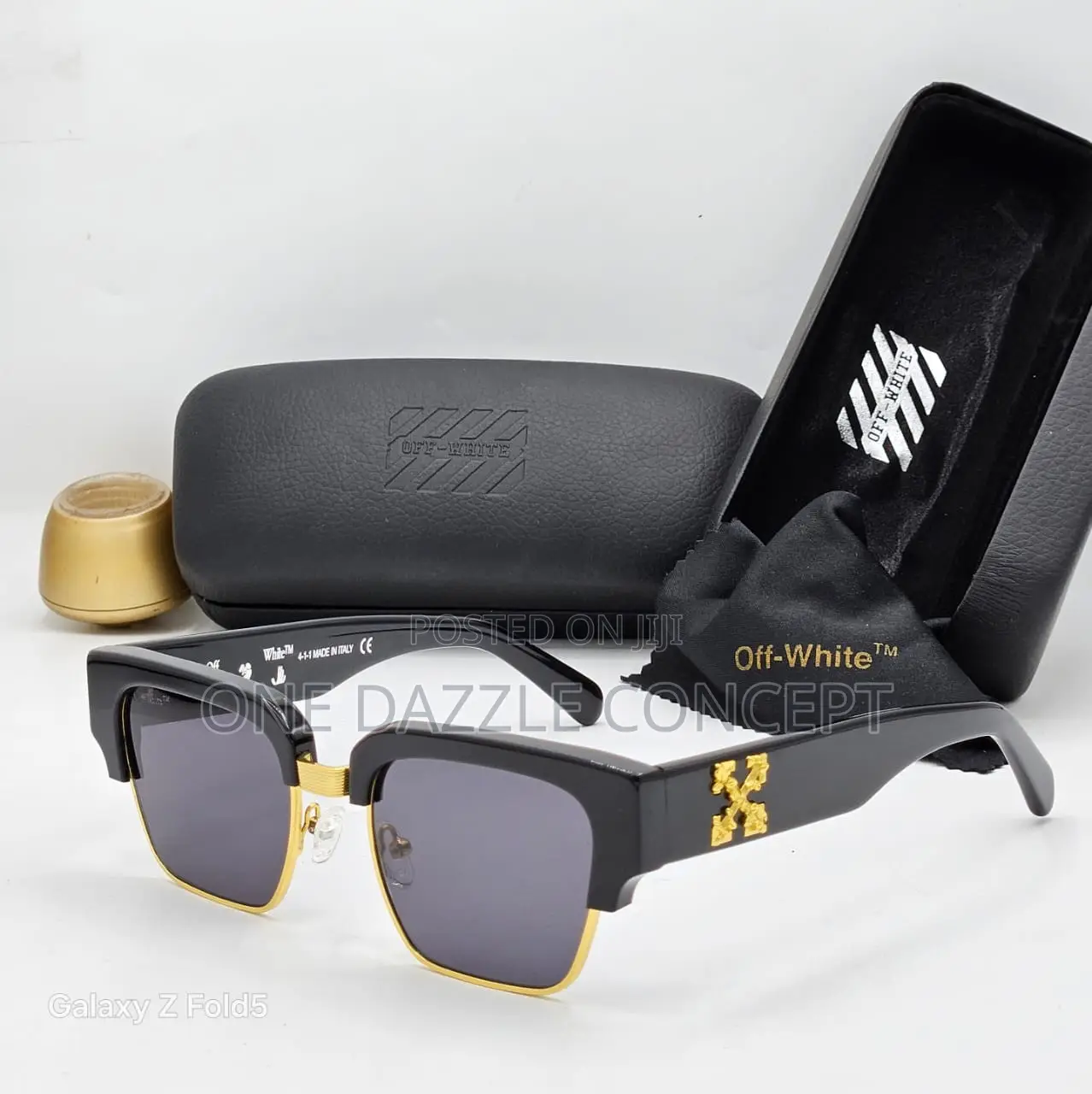 Off-white Sunglasses
