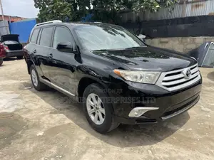 Toyota Highlander 2013 Black