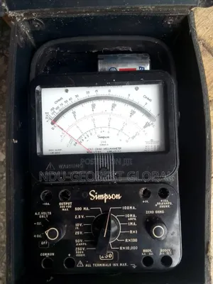 Simpson 260-8 Analog Vom (Volt-Ohm-Milliammeter) Meter