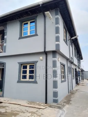 Furnished 2bdrm Block of Flats in Jairus Hotel, Ikorodu Garage for rent