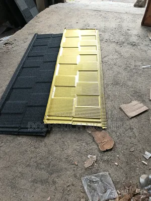 Photo - Gold Back Shingle Stone Coated Roofing Sheet