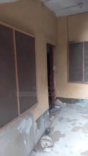 1bdrm Block of Flats in Ogba for rent