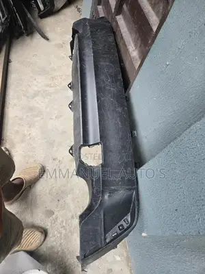 Is250 2024 Back Bumper Padded
