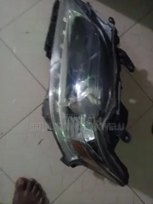 Headlamp Cover Rx350 2010 2011 2012 2013 2014 2015