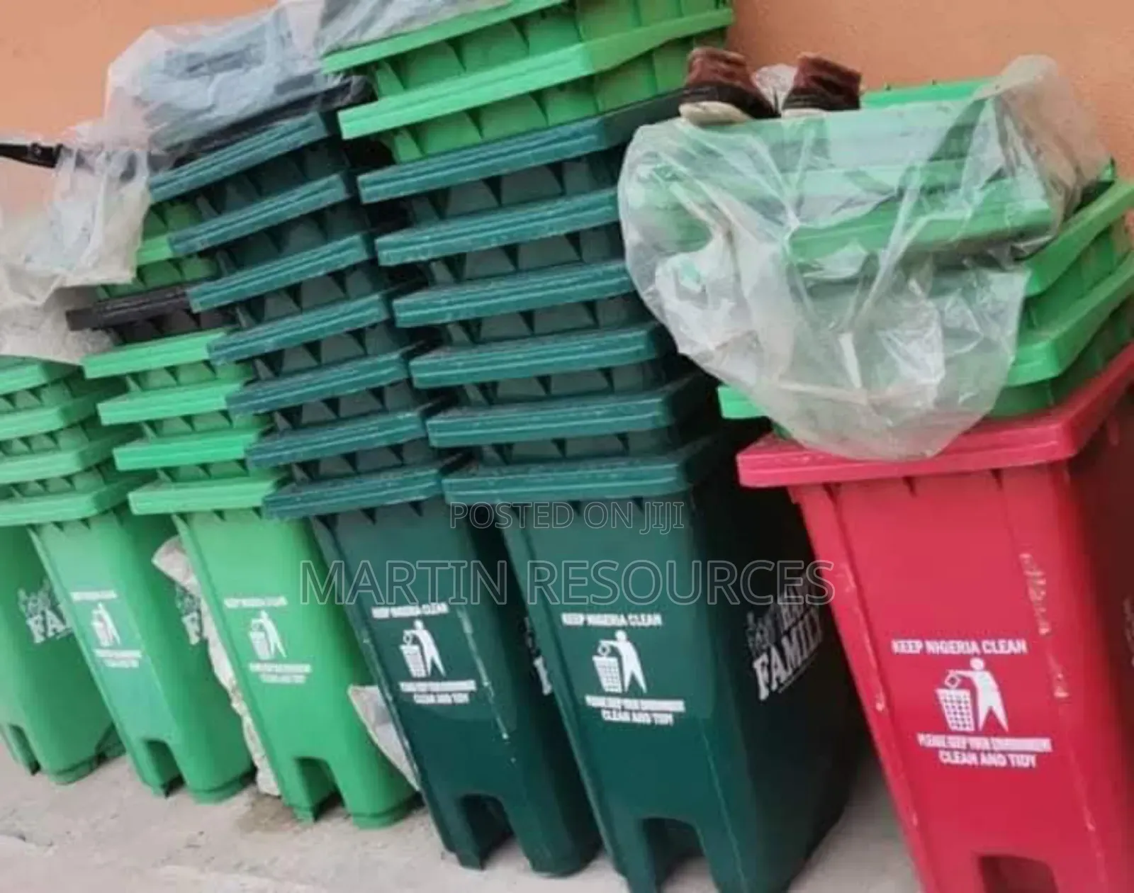 Outdoor Waste Bin 240 Litres