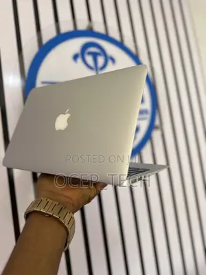 Laptop Apple MacBook Air 2015 4GB Intel Core i5 SSD 128GB