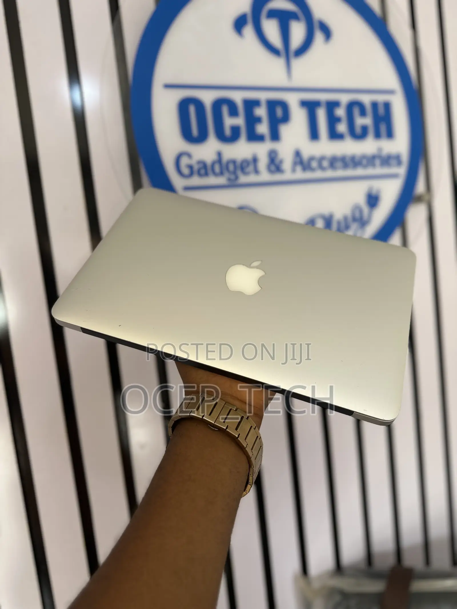 Laptop Apple MacBook Air 2015 4GB Intel Core i5 SSD 128GB