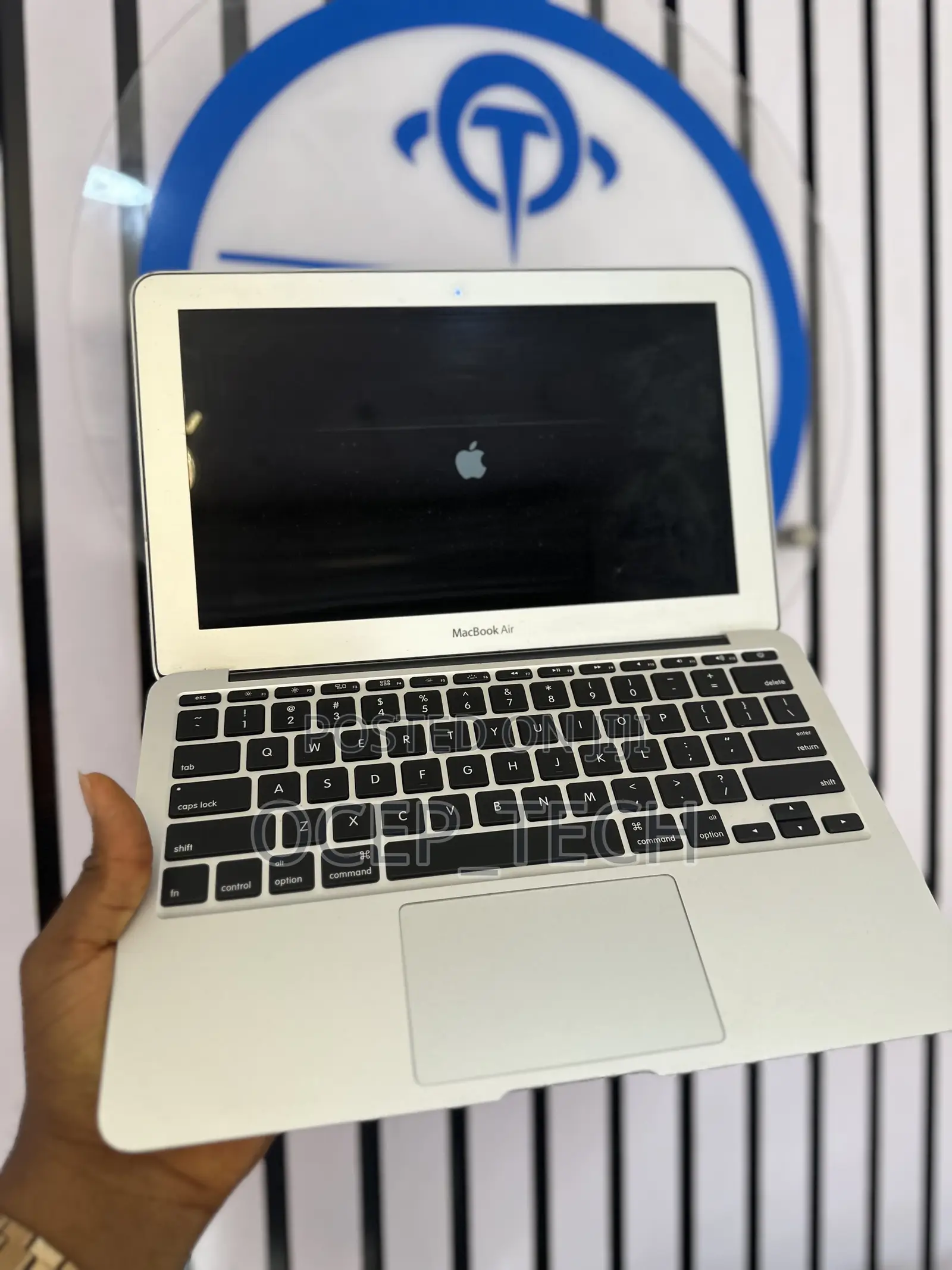 Laptop Apple MacBook Air 2015 4GB Intel Core i5 SSD 128GB