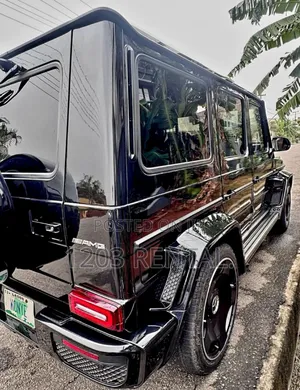 Mercedes Benz Gwagon (Brabus)
